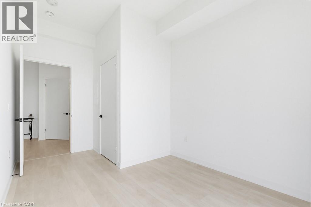 4878 Powers Common Unit# 123, Burlington, ON - Indoor Photo Showing Other Room