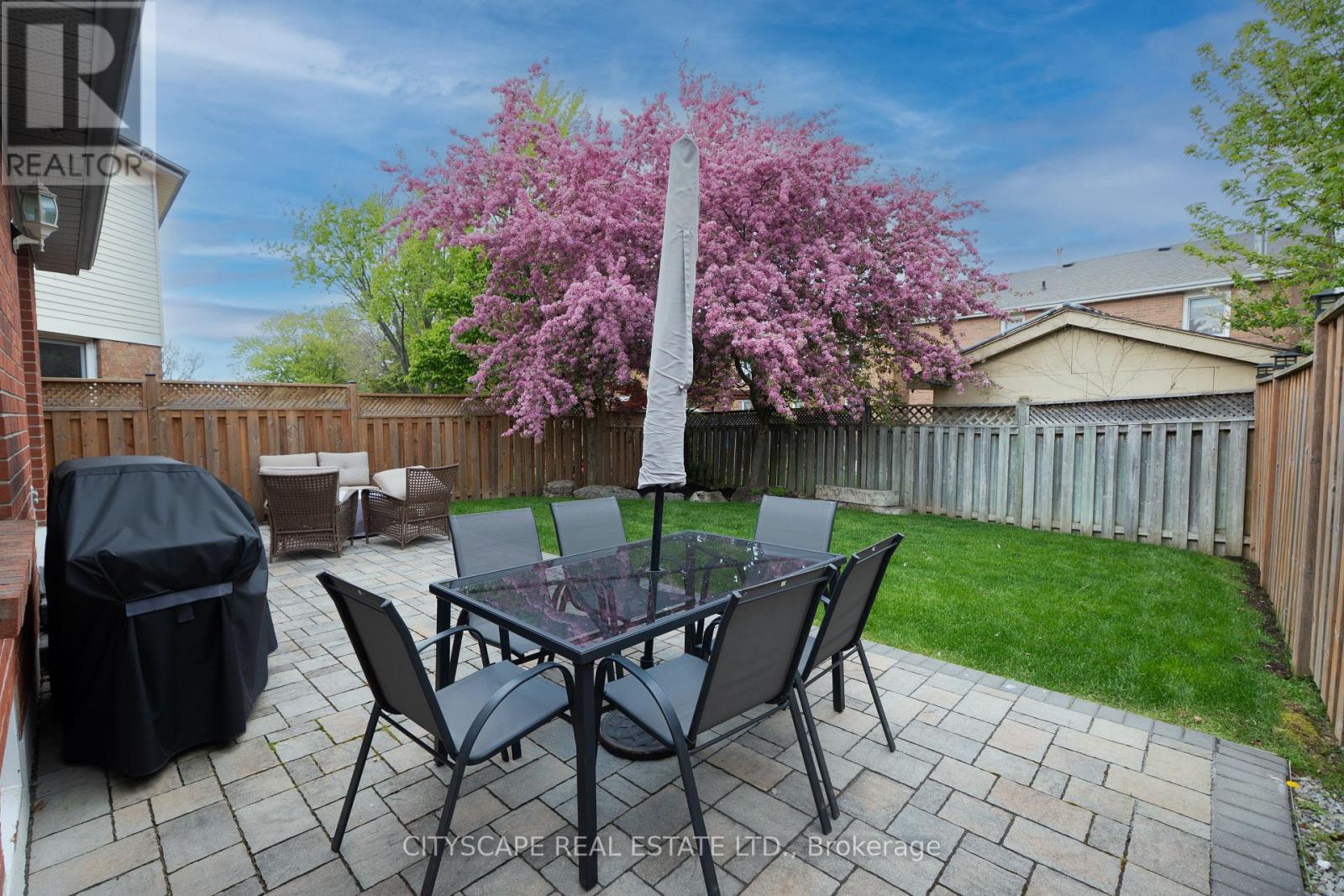 3912 Rushton Crescent, Mississauga, ON - Outdoor With Deck Patio Veranda