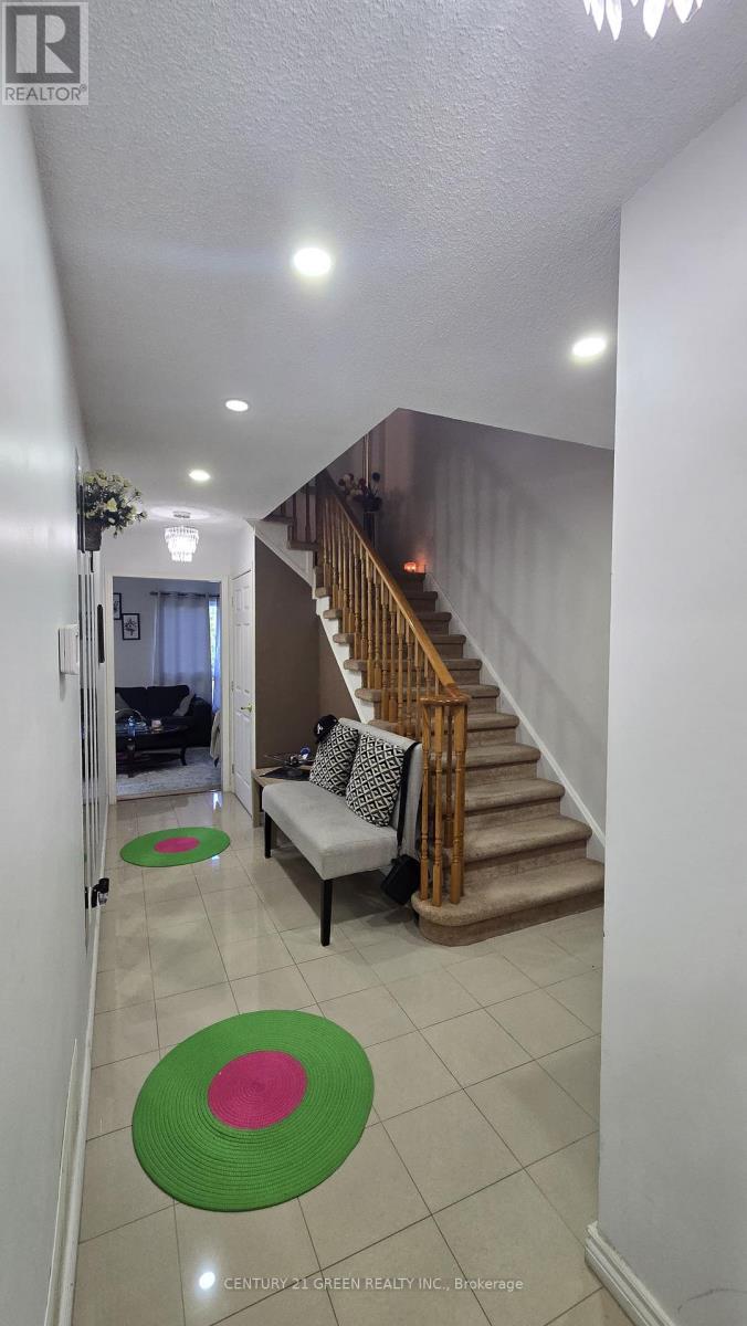 849 Millworks Crescent, Mississauga, ON - Indoor Photo Showing Other Room