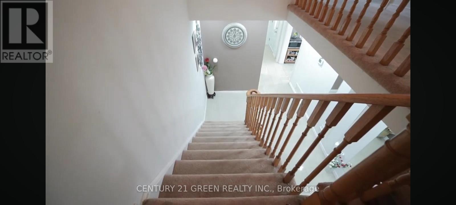 849 Millworks Crescent, Mississauga, ON - Indoor Photo Showing Other Room