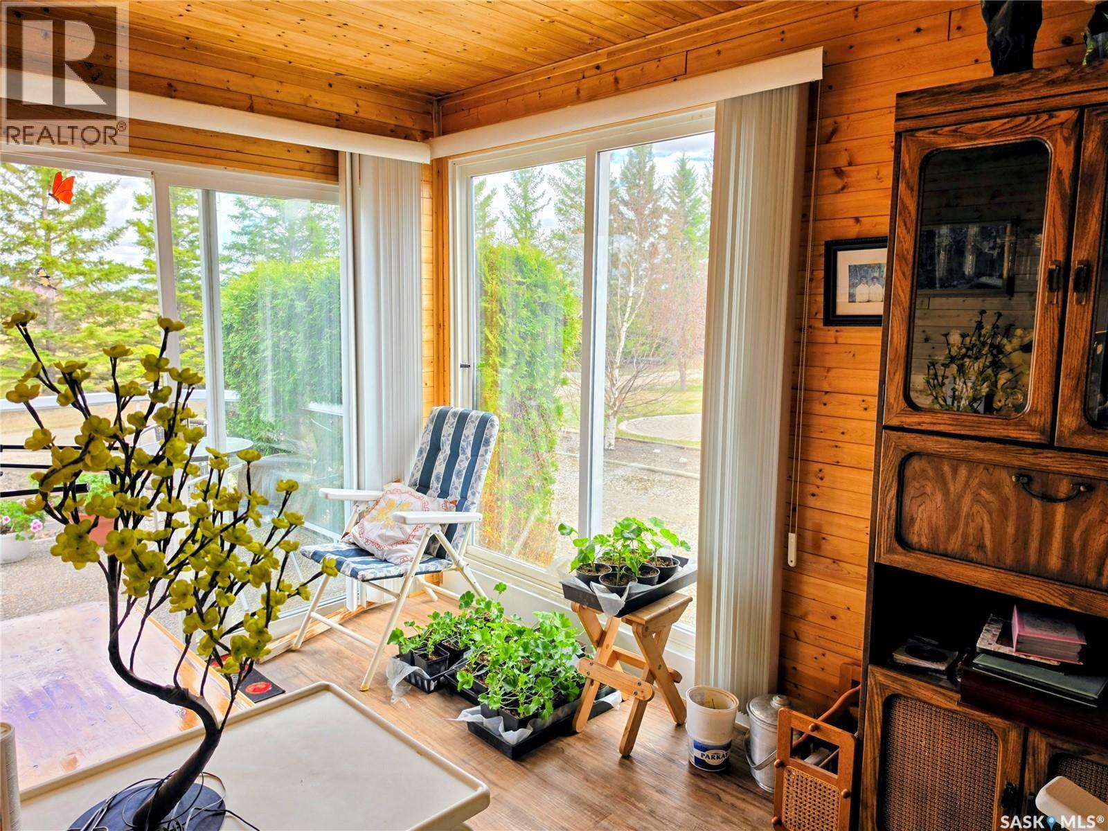 1306 4Th Street, Humboldt, SK - Indoor