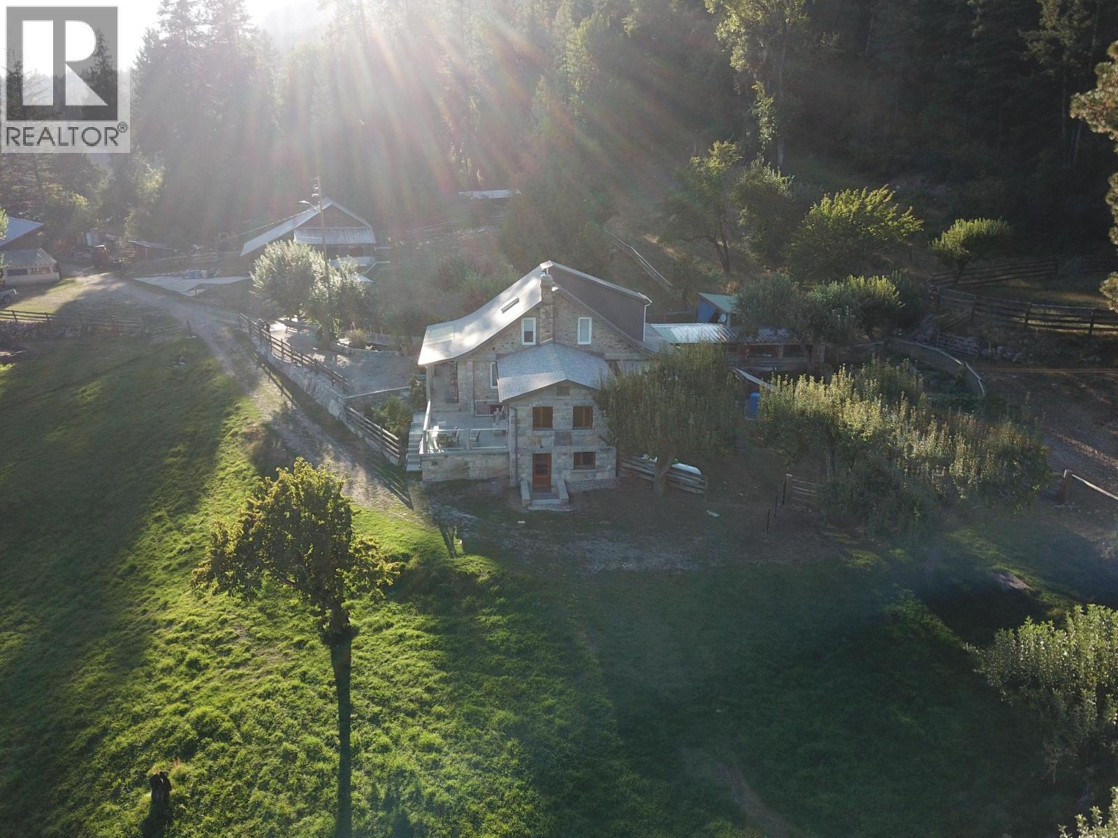 6302 Marsden Road, Nelson, BC - Outdoor With Body Of Water With View