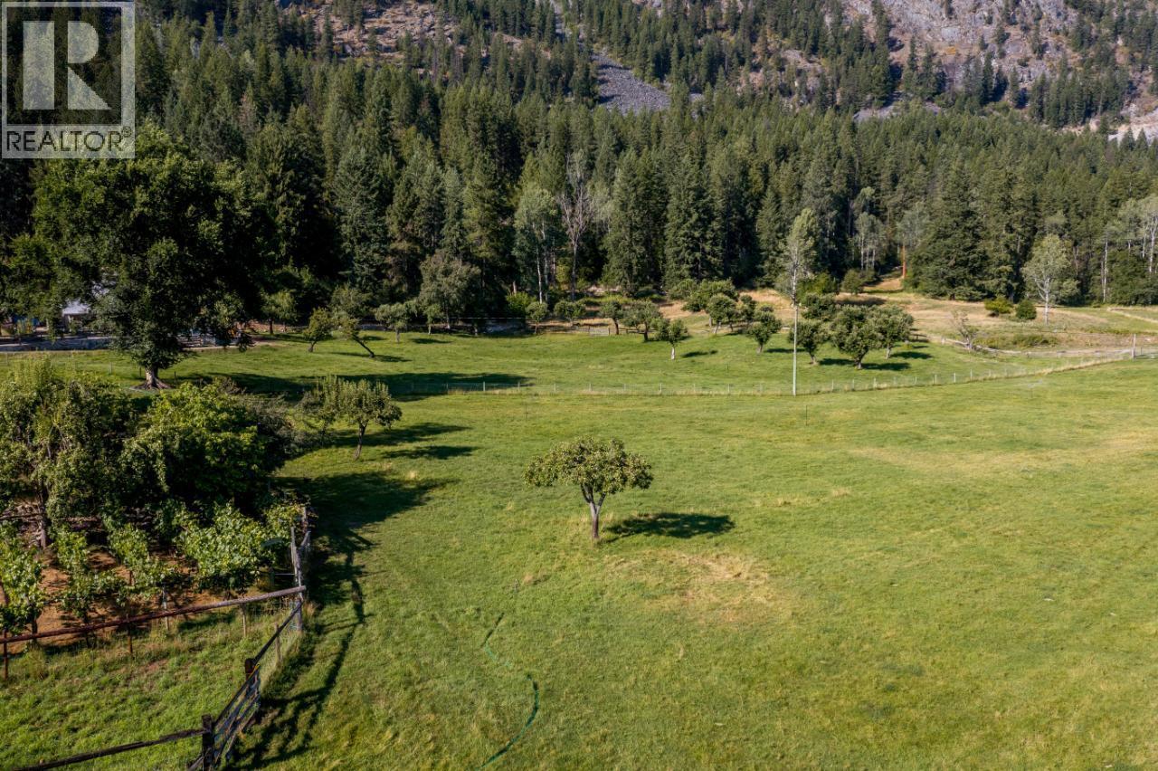 6302 Marsden Road, Nelson, BC - Outdoor With View