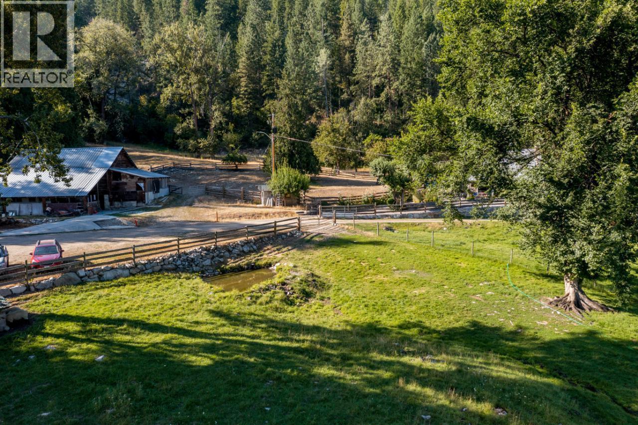 6302 Marsden Road, Nelson, BC - Outdoor With View
