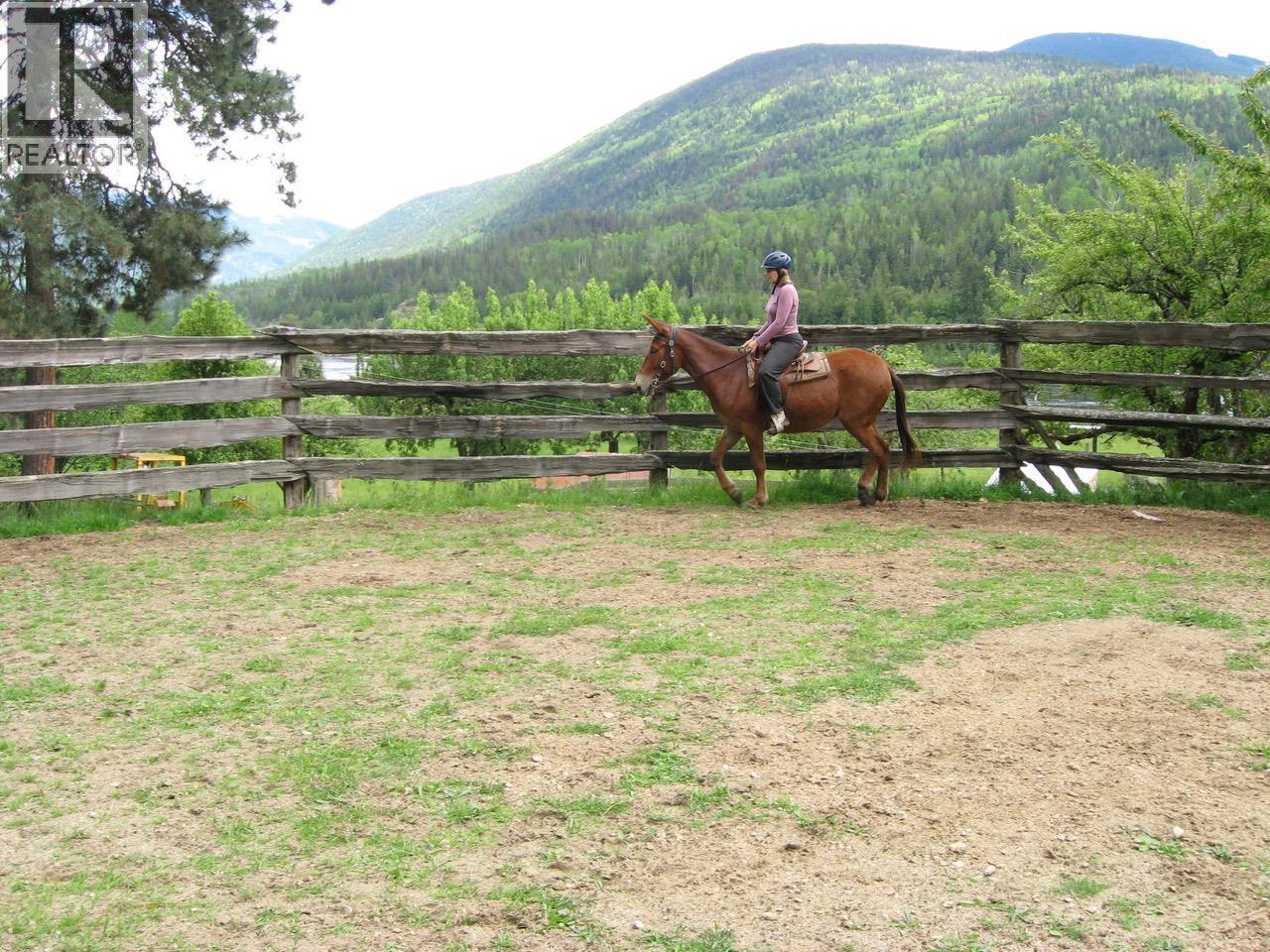 6302 Marsden Road, Nelson, BC - Outdoor With View
