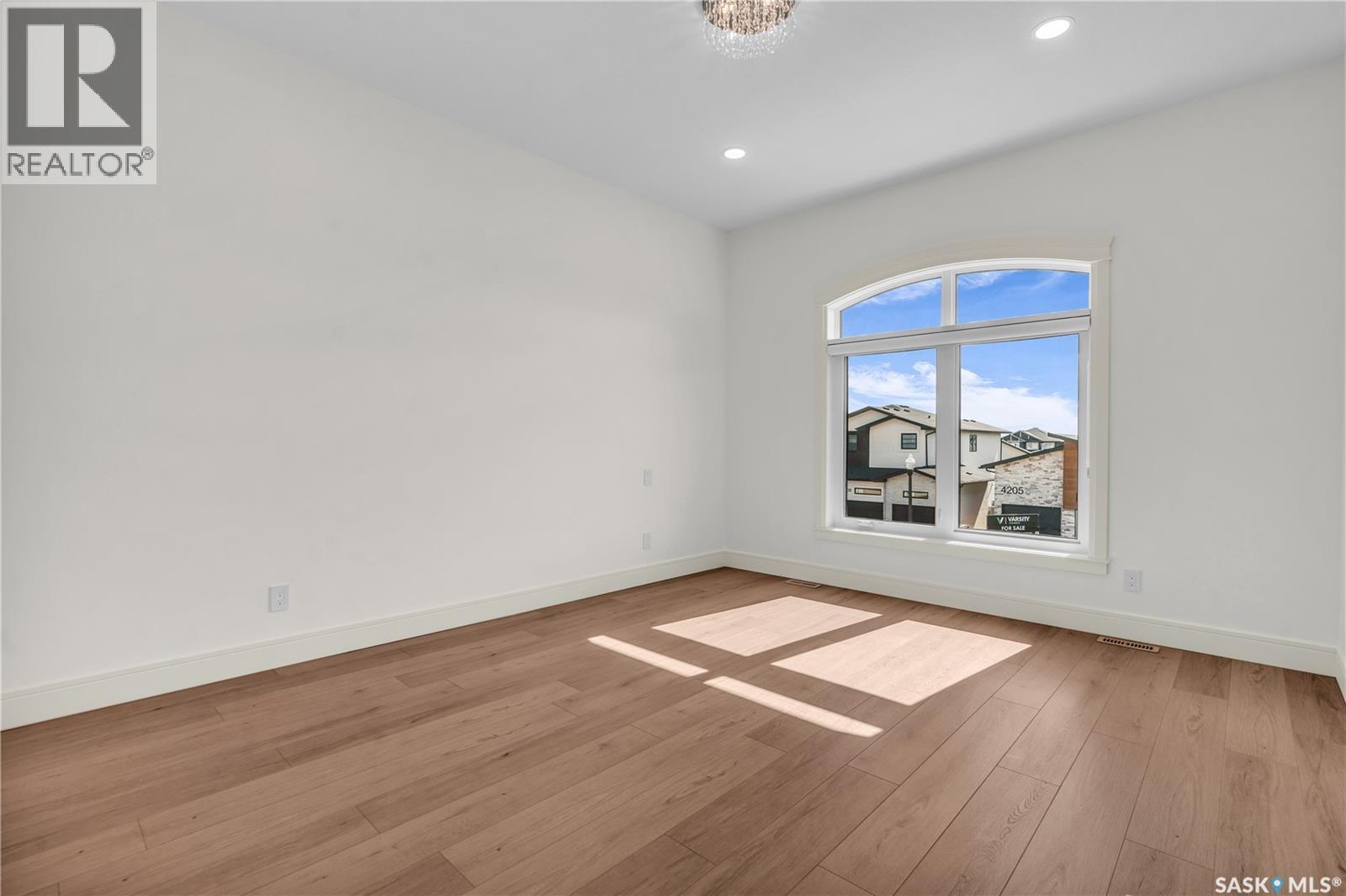 4204 Elderberry Crescent E, Regina, SK - Indoor Photo Showing Other Room