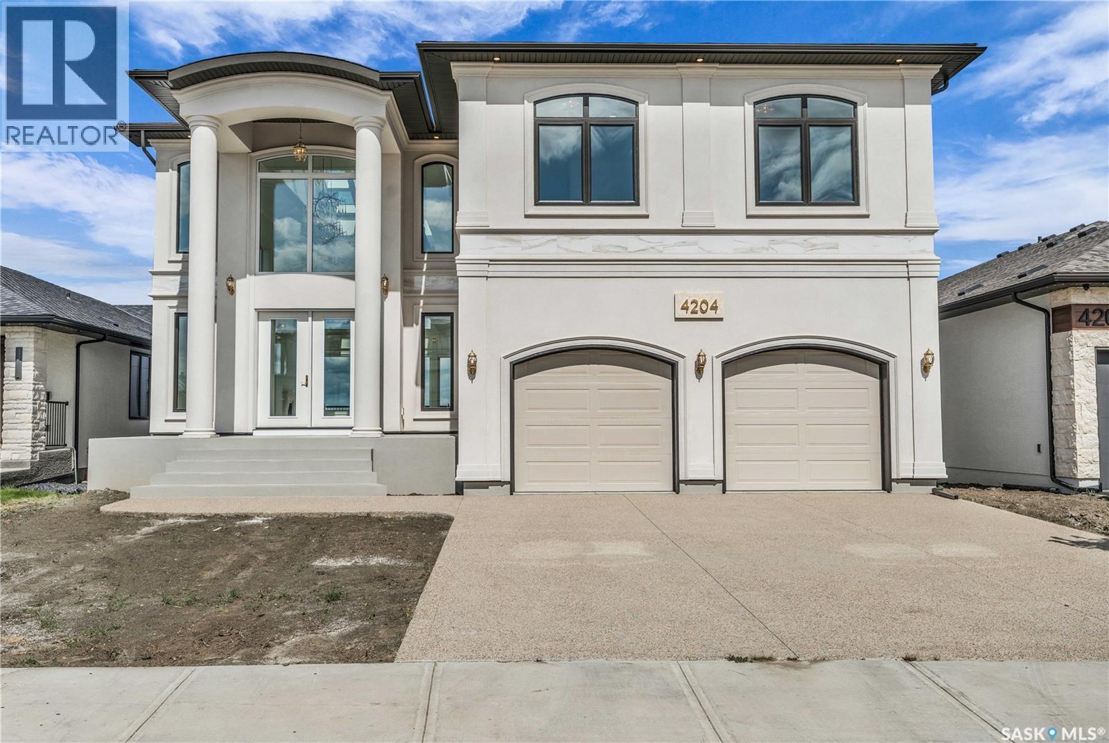 4204 Elderberry Crescent E, Regina, SK - Outdoor