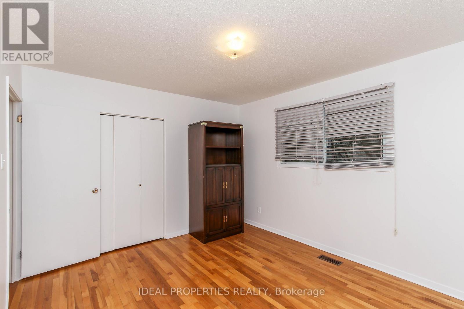 Bedroom 2 - 2699 Stone Crescent, Ottawa, ON - Indoor