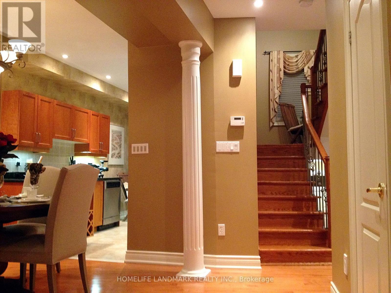 37 Michael Way, Markham, ON - Indoor Photo Showing Other Room