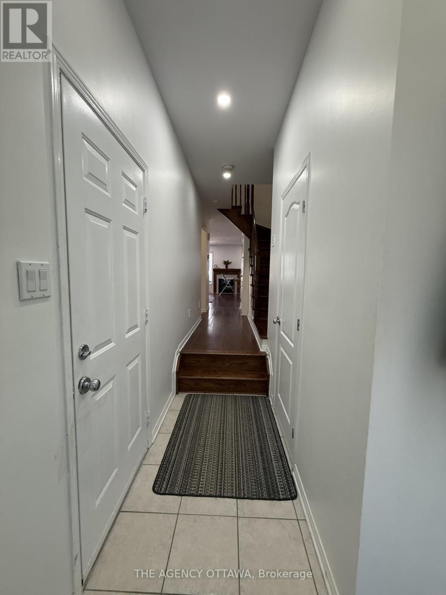 222 Freedom Private, Ottawa, ON - Indoor Photo Showing Other Room