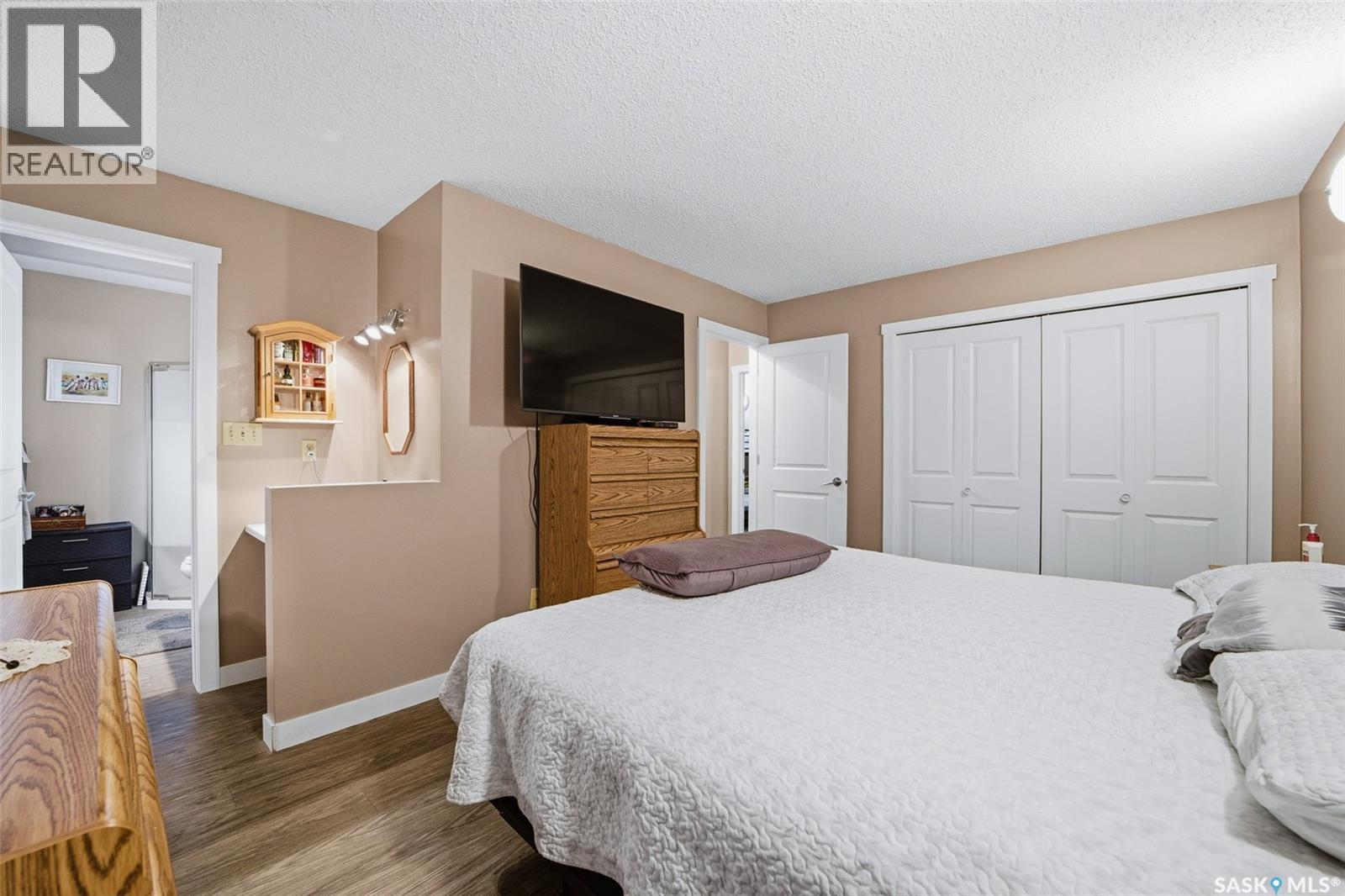 6962 Maple Brook Crescent, Regina, SK - Indoor Photo Showing Bedroom