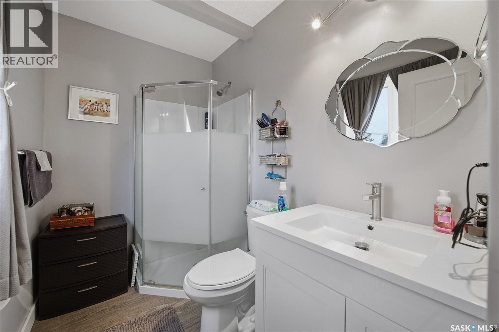 6962 Maple Brook Crescent, Regina, SK - Indoor Photo Showing Bathroom
