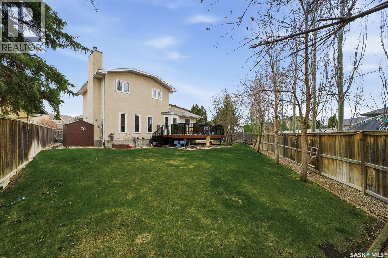6962 Maple Brook Crescent, Regina, SK - Outdoor With Backyard With Exterior
