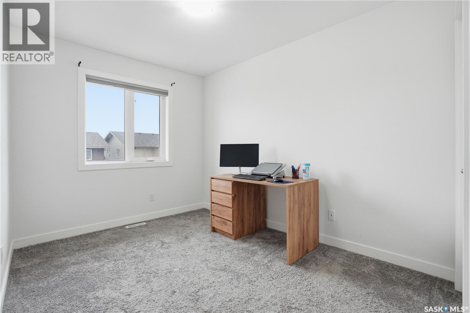 234 Brighton Gate, Saskatoon, SK - Indoor