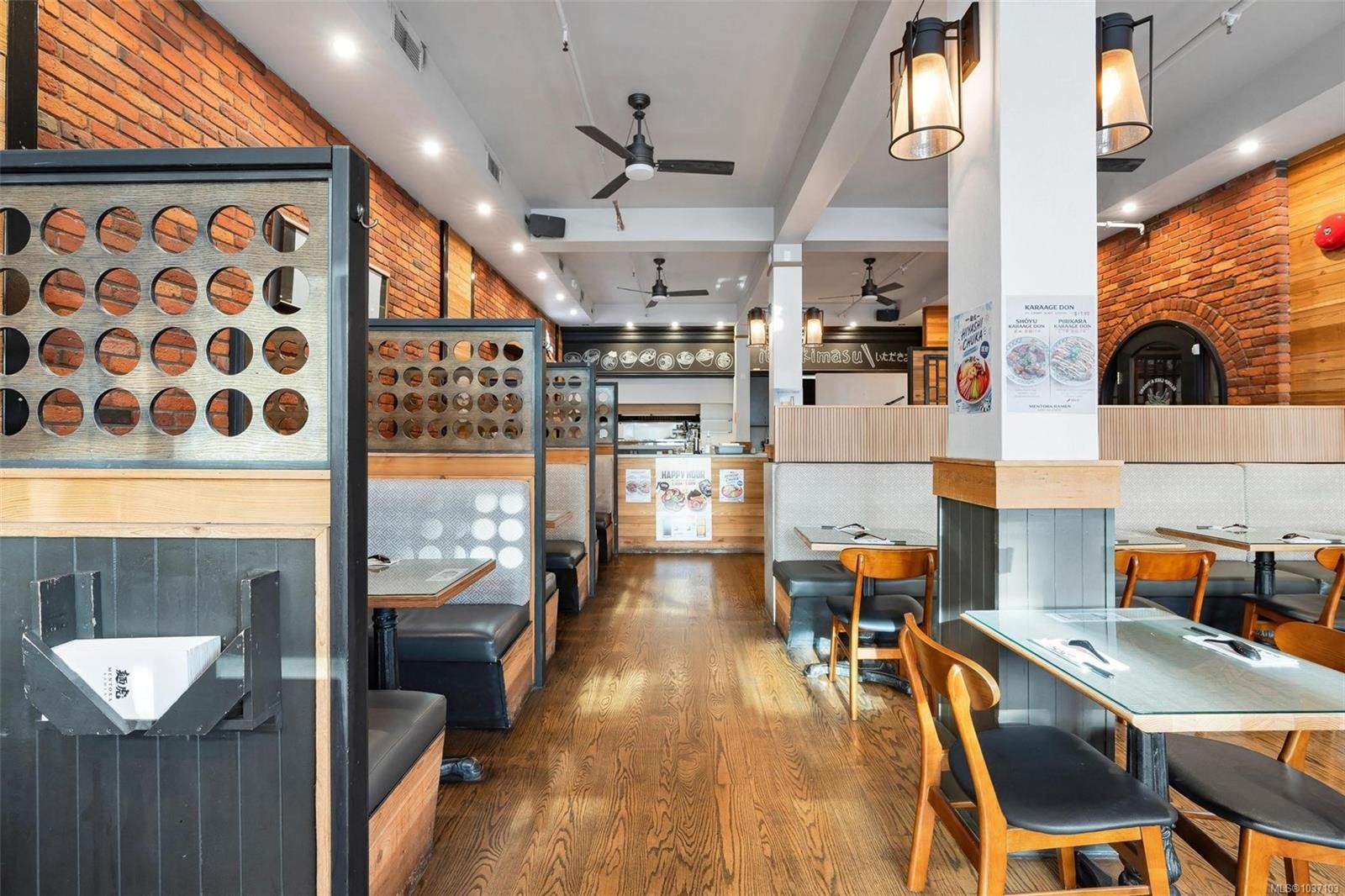 1609 Store St, Victoria, BC
