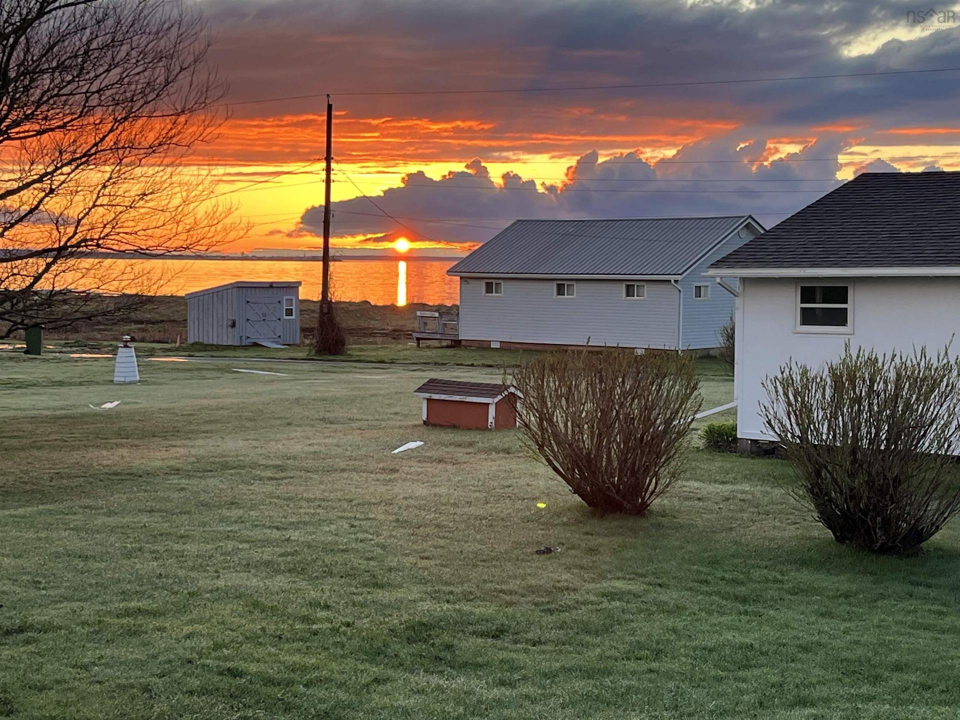 6 Douglas Crescent, Marshville, NS