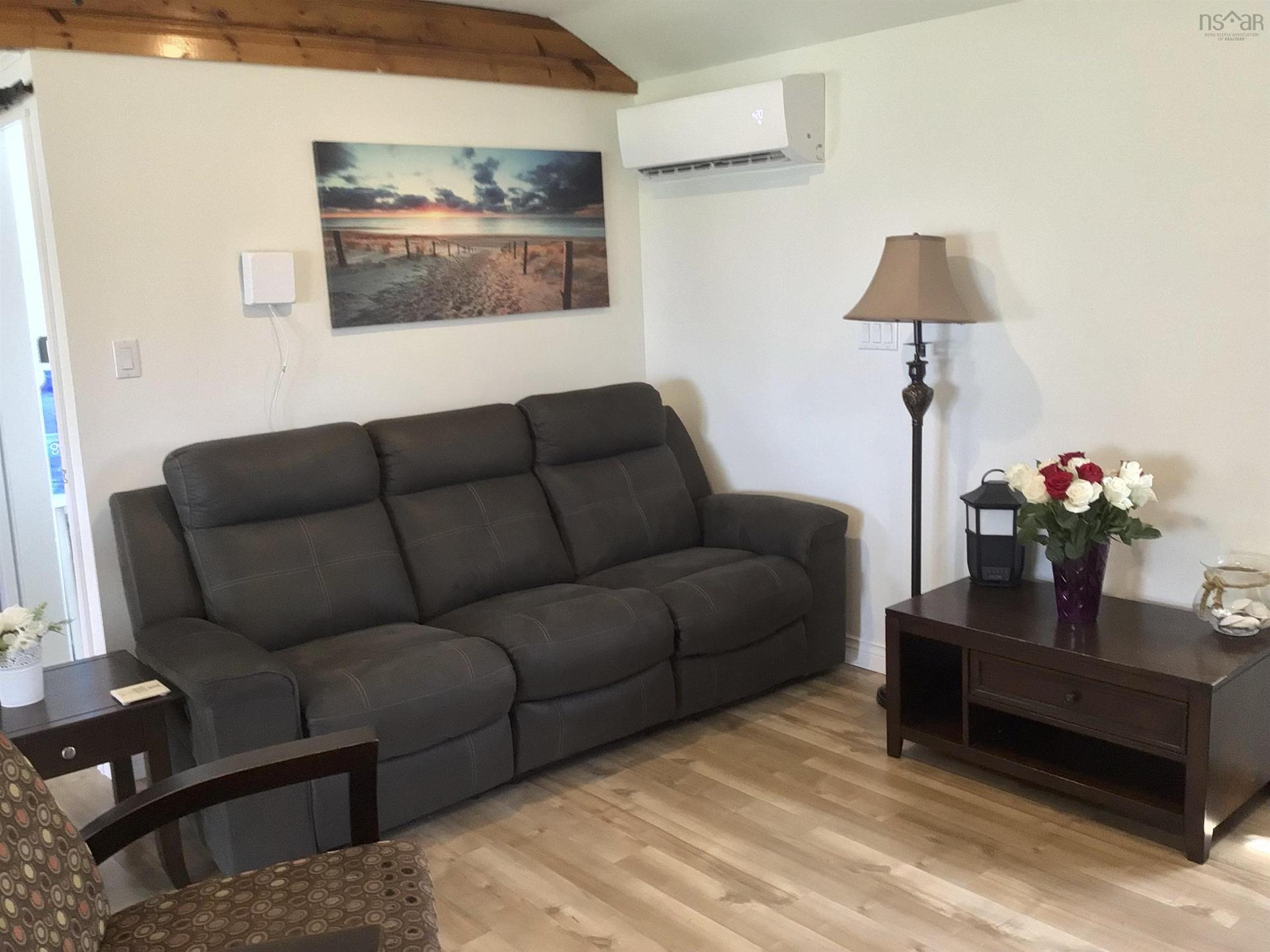 6 Douglas Crescent, Marshville, NS