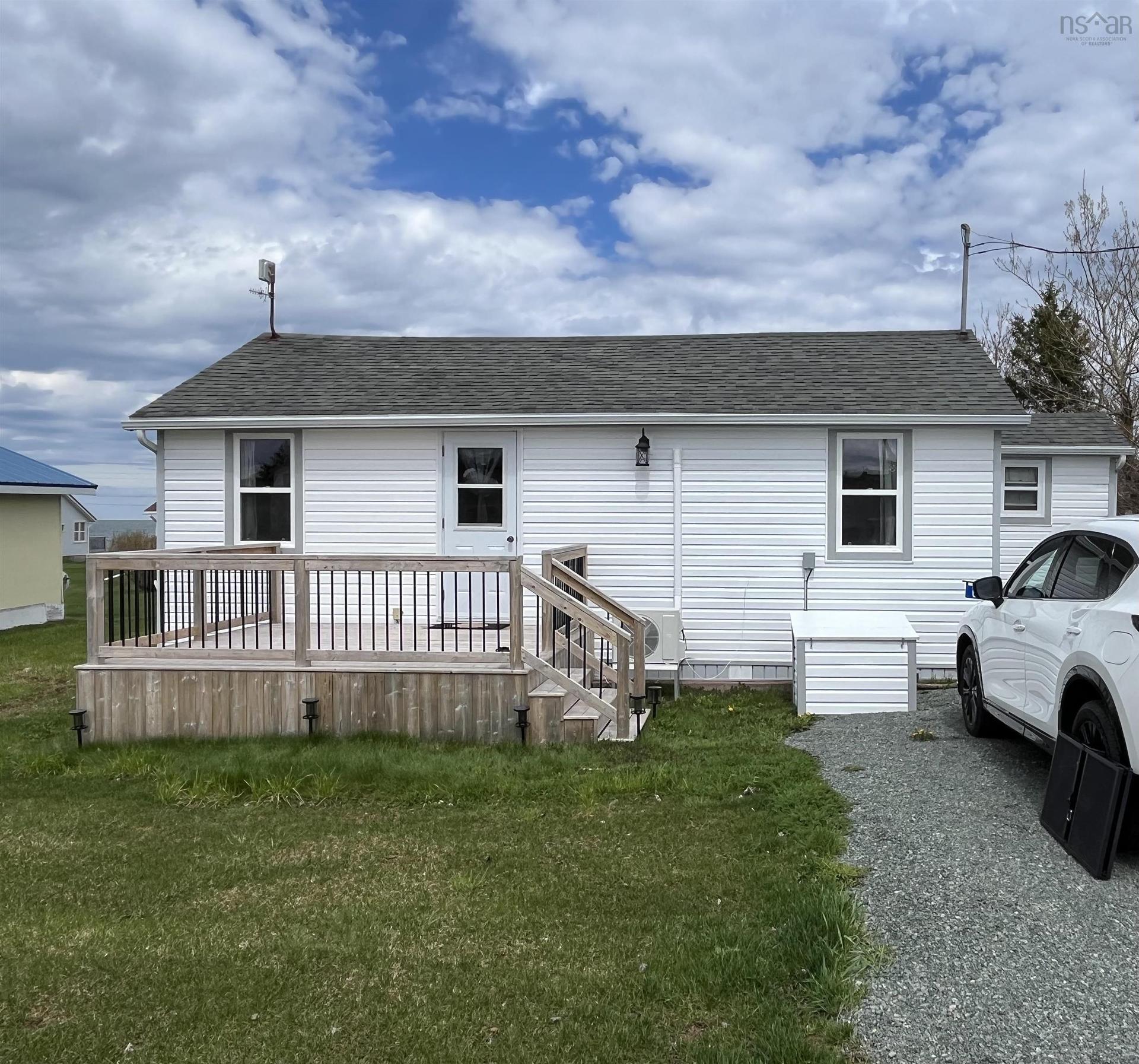 6 Douglas Crescent, Marshville, NS