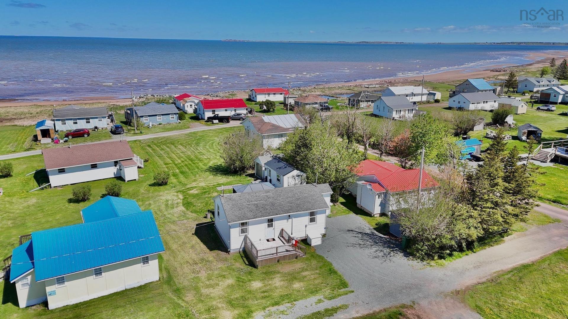 6 Douglas Crescent, Marshville, NS