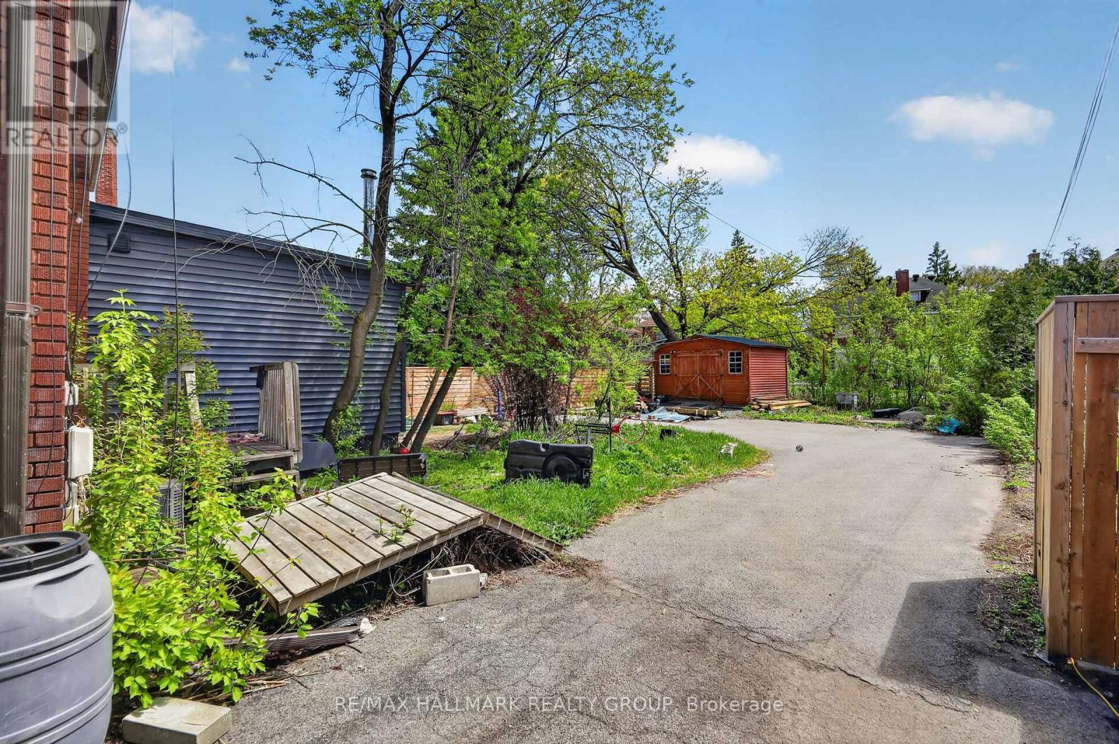 50 Imperial Avenue, Ottawa, ON - Outdoor