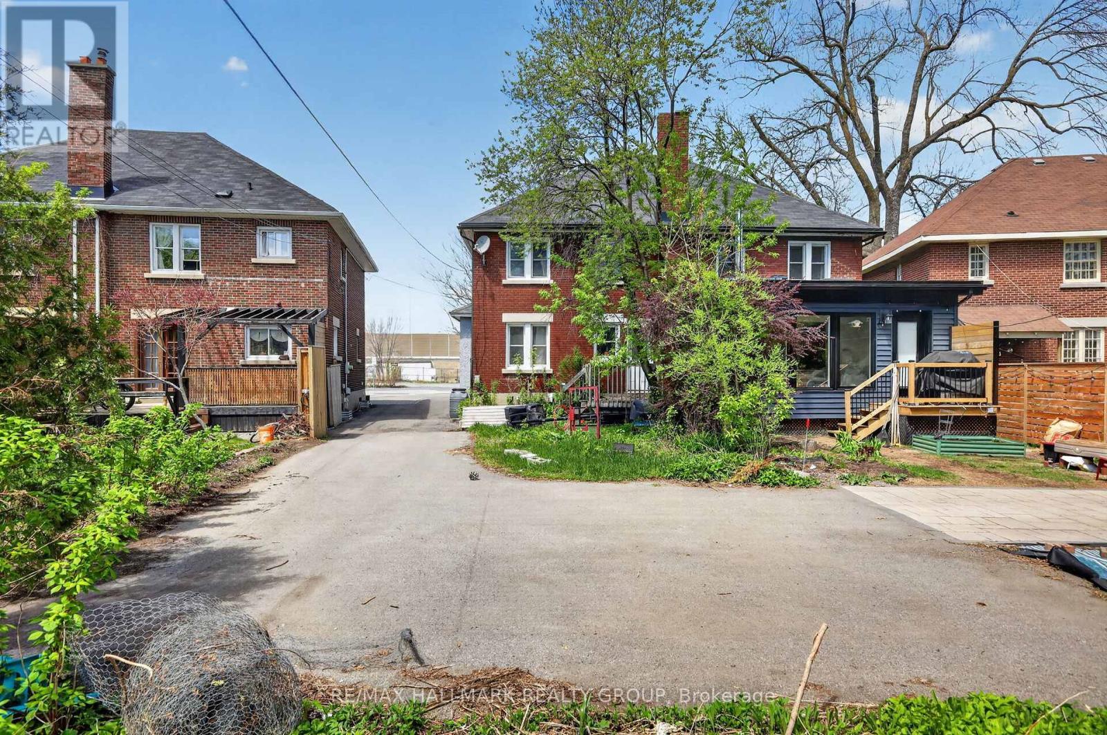 50 Imperial Avenue, Ottawa, ON - Outdoor