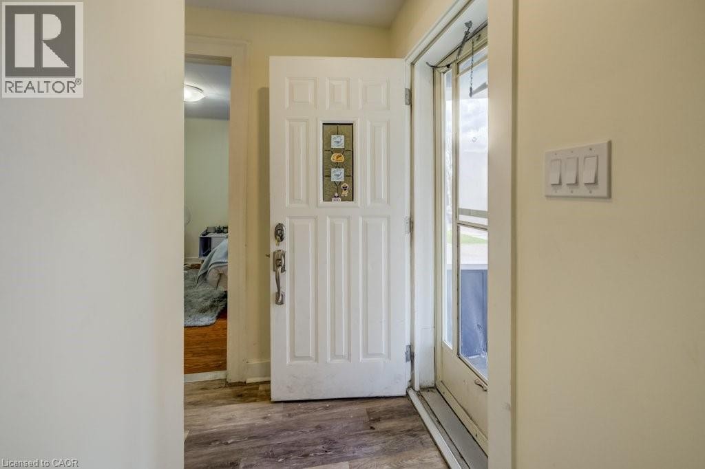 10 Marshall Street, Waterloo, ON