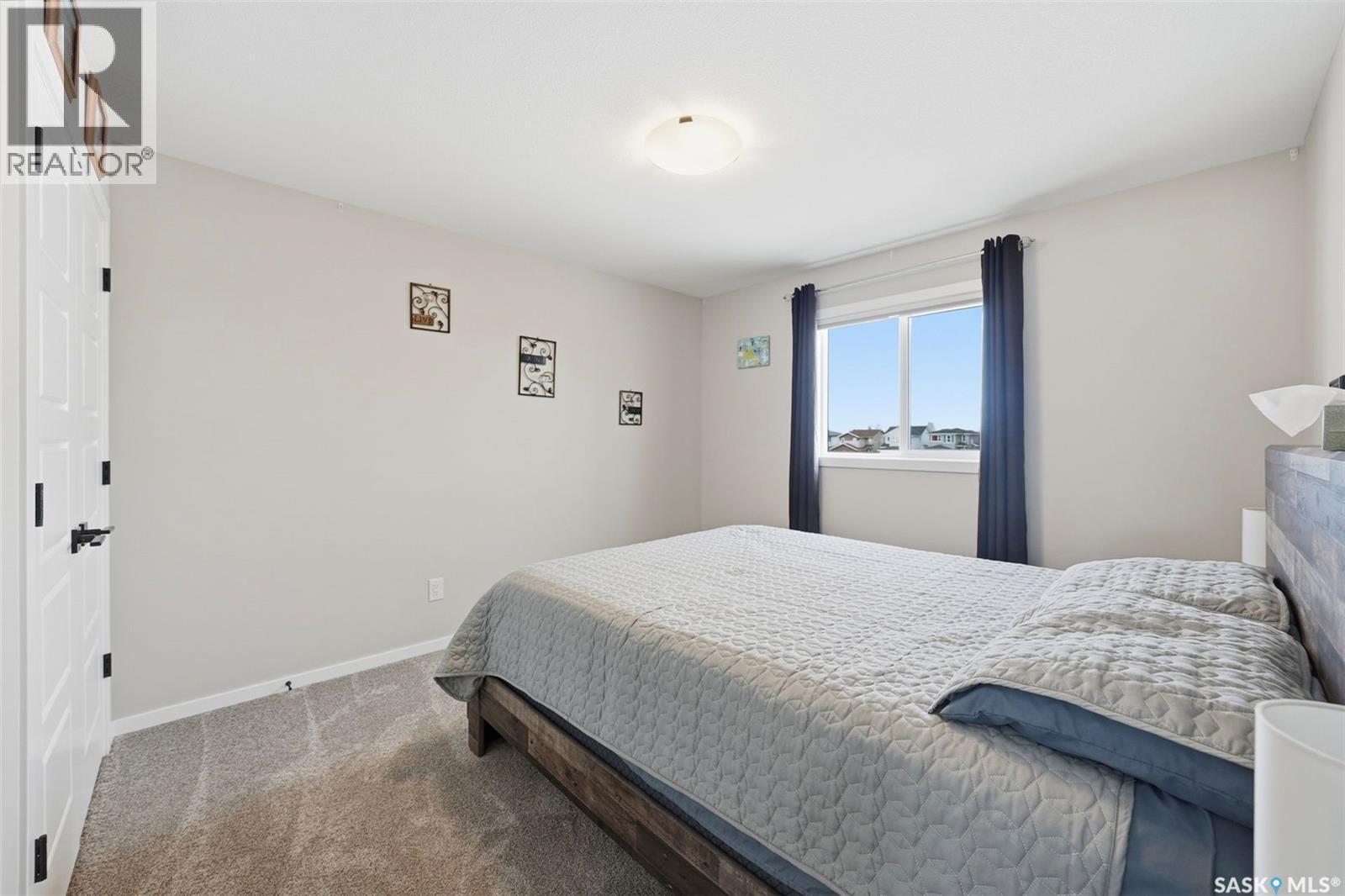 1019 Childers Court, Saskatoon, SK - Indoor Photo Showing Bedroom