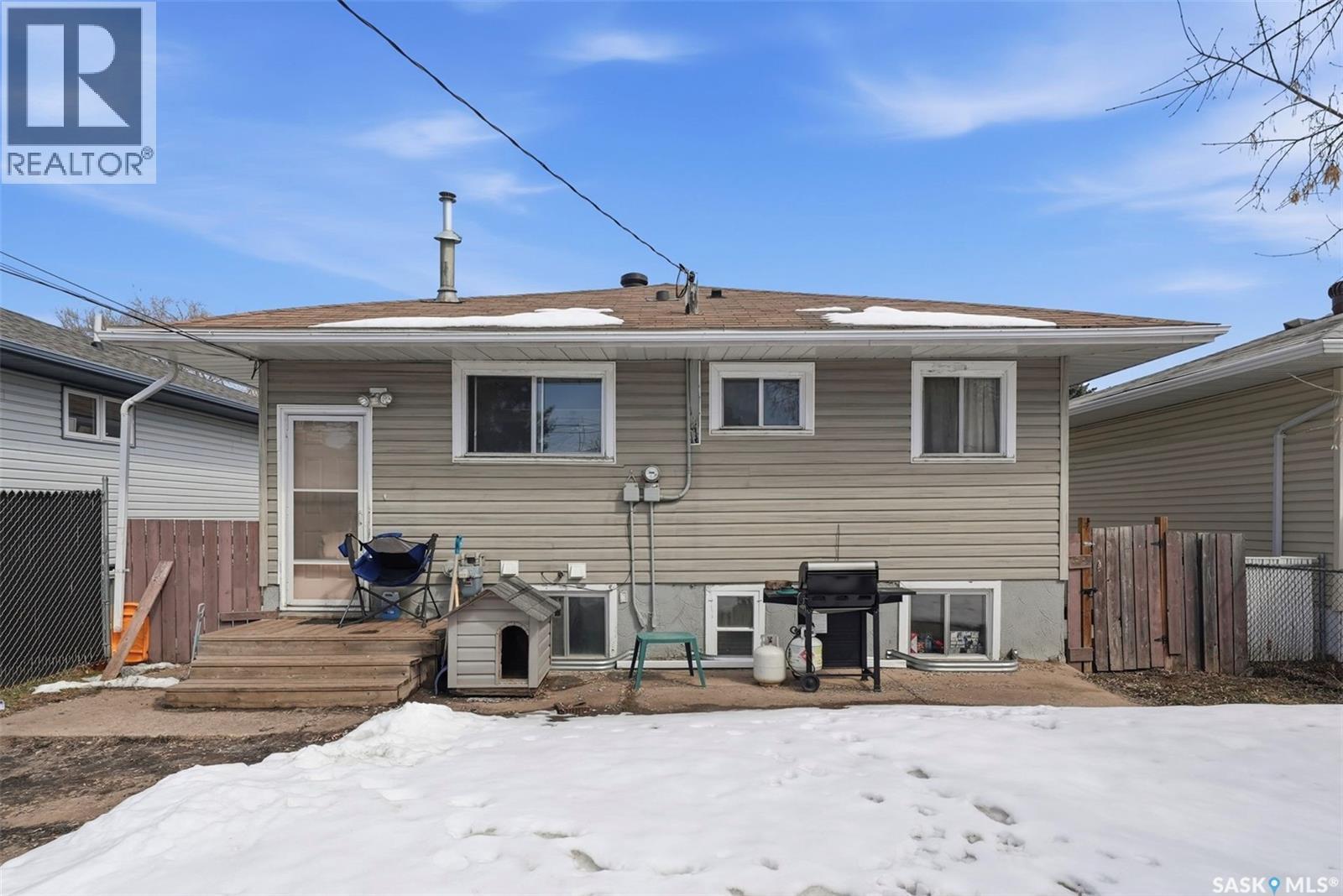 439 22Nd Street E, Prince Albert, SK - Outdoor With Exterior