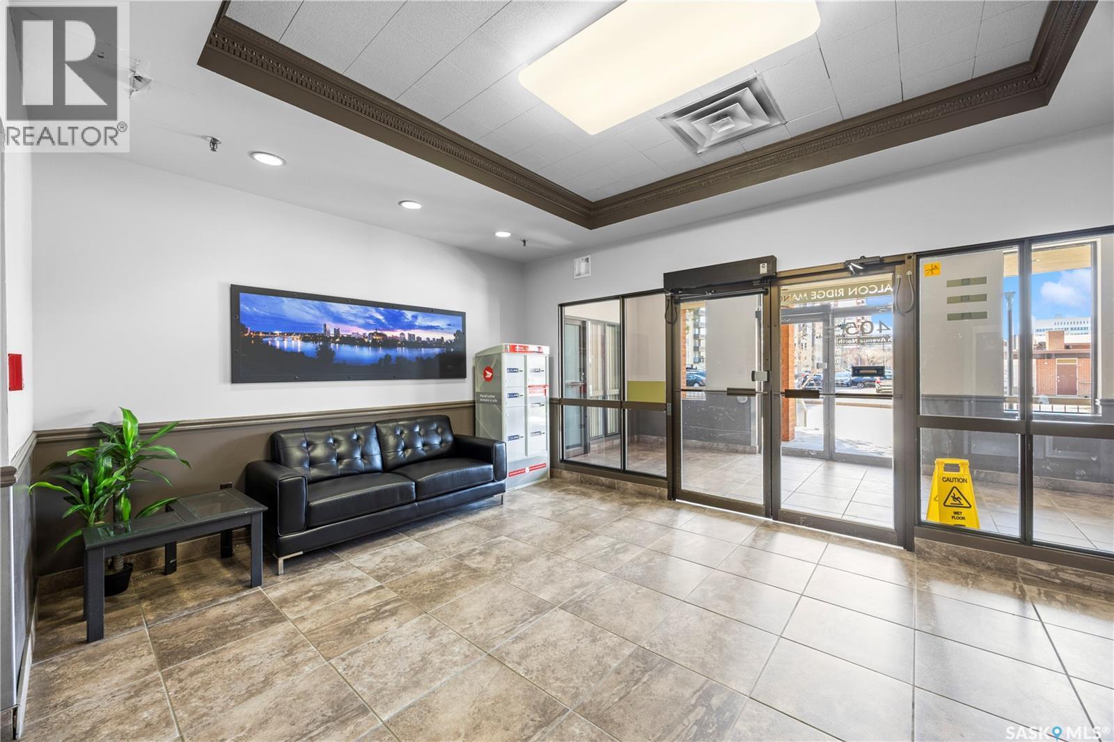 404 405 5Th Avenue N, Saskatoon, SK - Indoor