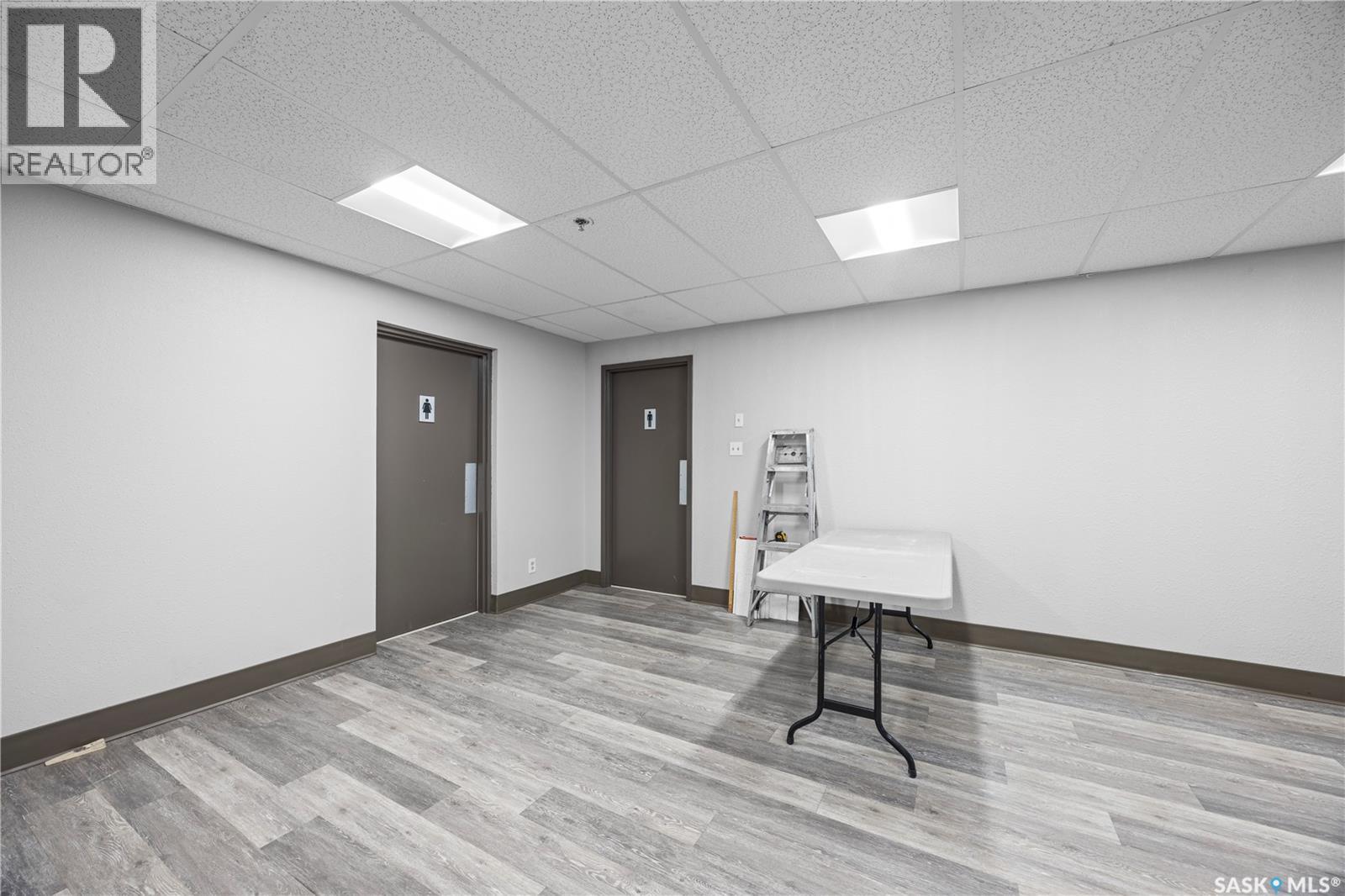 404 405 5Th Avenue N, Saskatoon, SK - Indoor