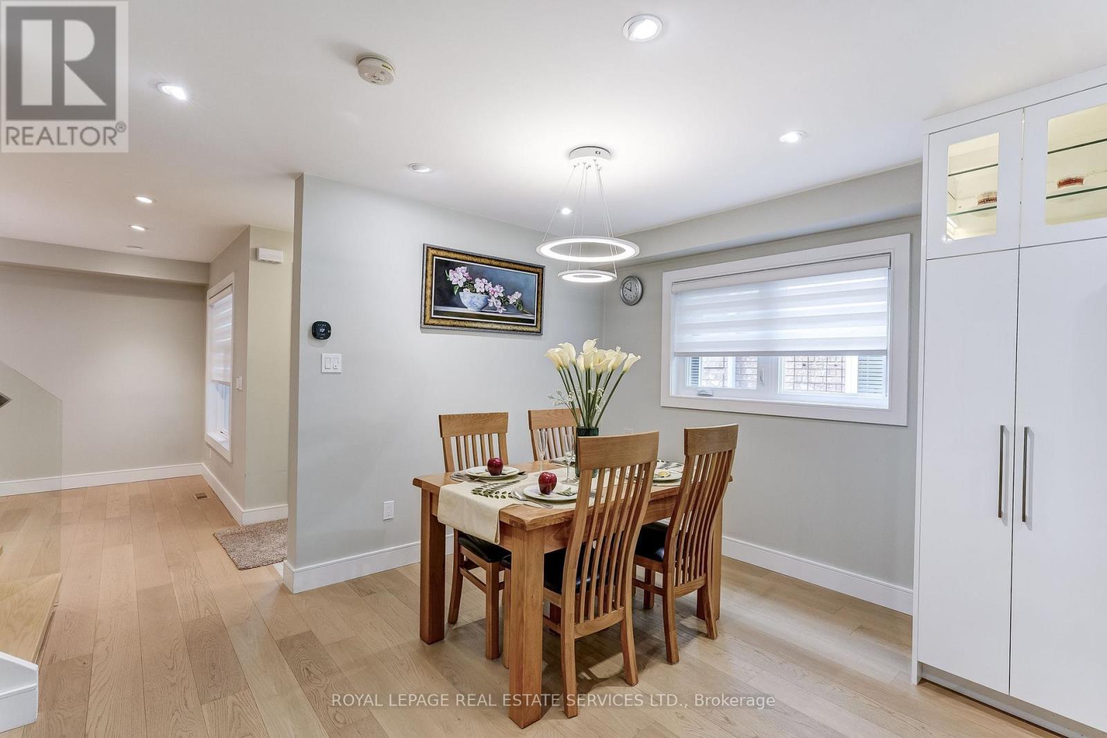 Dining Room - 3592 Cherrington Crescent, Mississauga, ON - Indoor