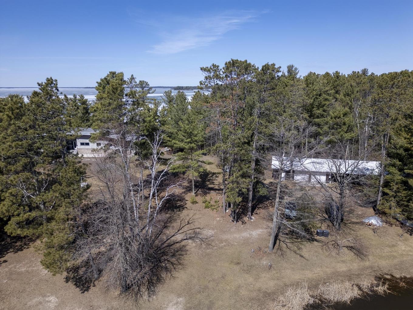 447 Hopkins Bay Road, Fort Frances, ON - Outdoor