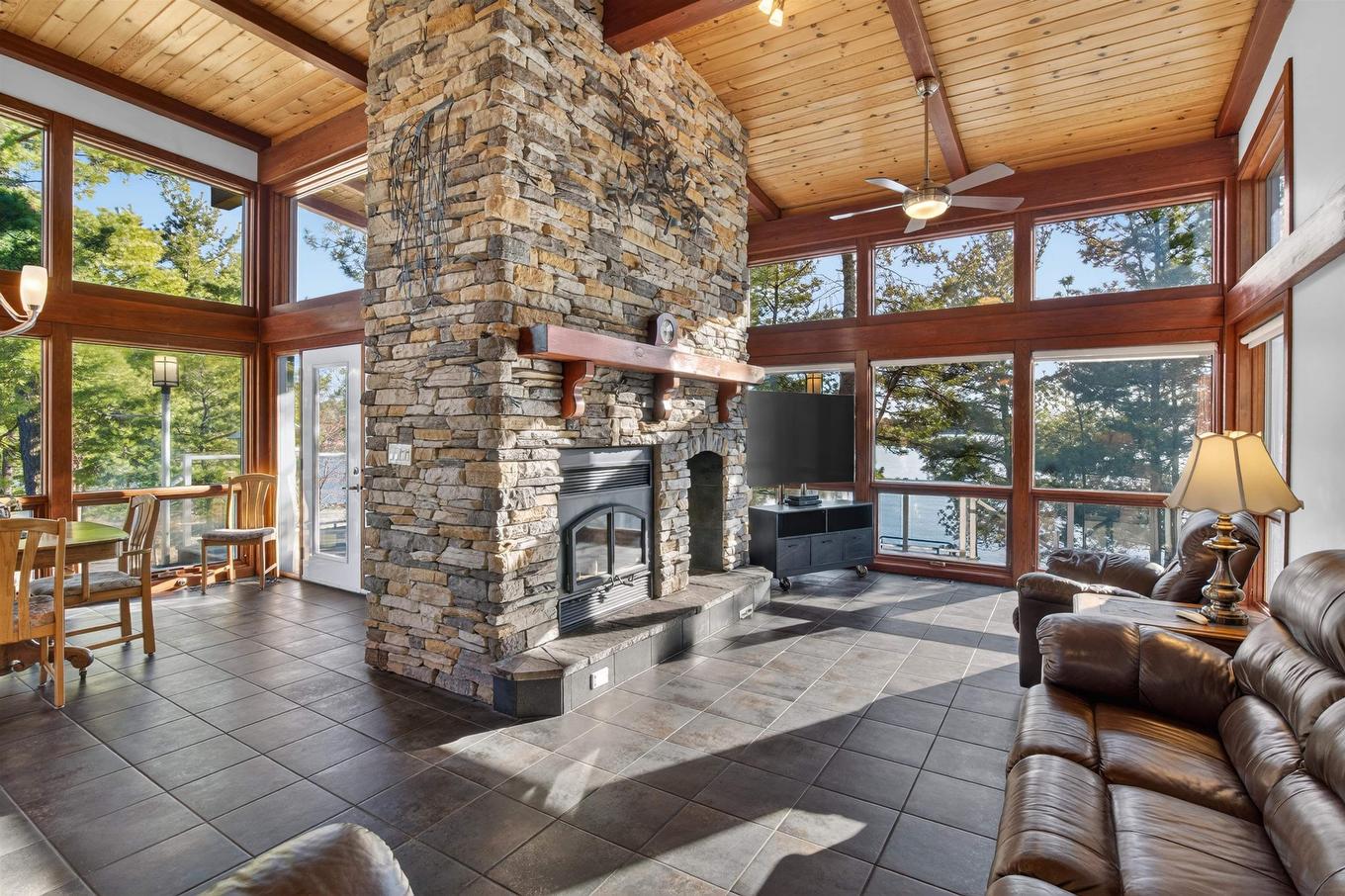 447 Hopkins Bay Road, Fort Frances, ON - Indoor Photo Showing Living Room With Fireplace
