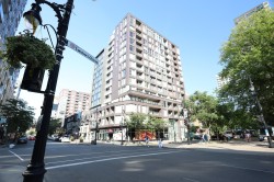 805-1265 Rue Lambert-Closse Montréal (Ville-Marie), QC H3H 1Z4