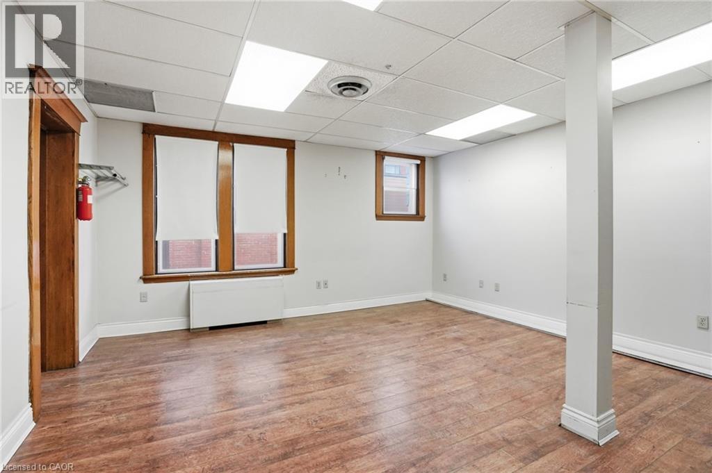 826 Main Street E, Hamilton, ON