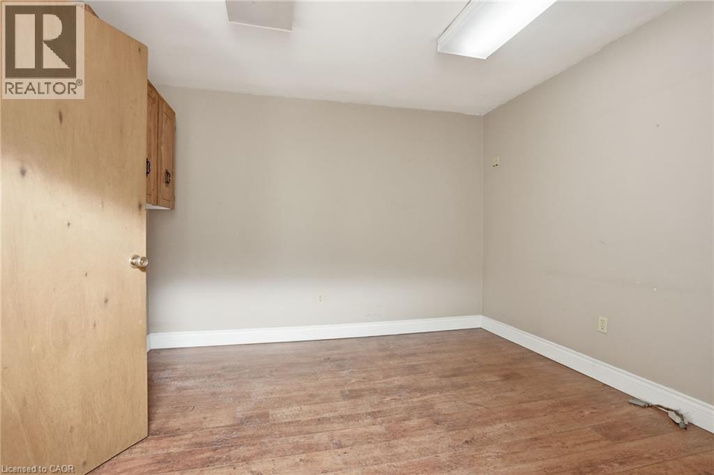 826 Main Street E, Hamilton, ON