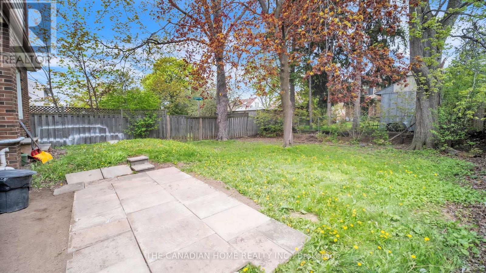 87 West 5Th Street, Hamilton, ON - Outdoor