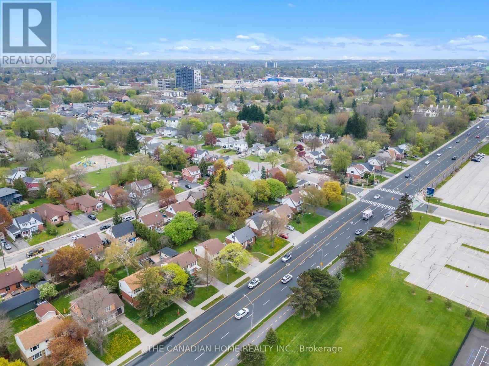 87 West 5Th Street, Hamilton, ON - Outdoor With View