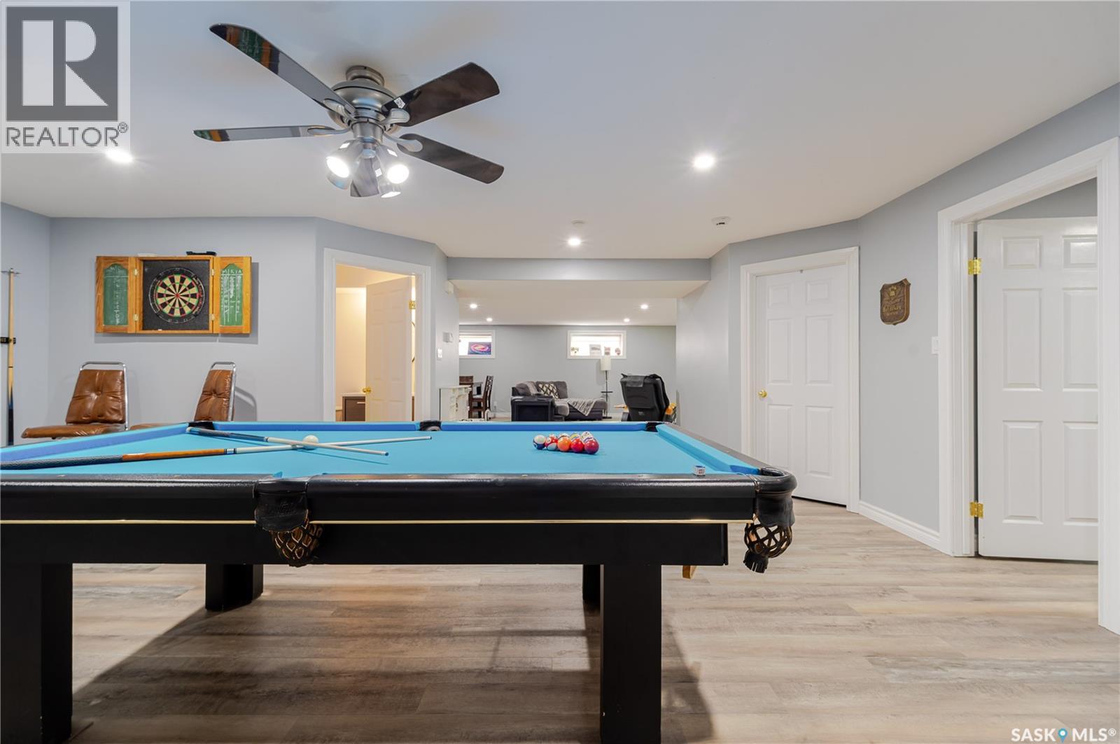 1054 Monk Avenue, Moose Jaw, SK - Indoor Photo Showing Other Room