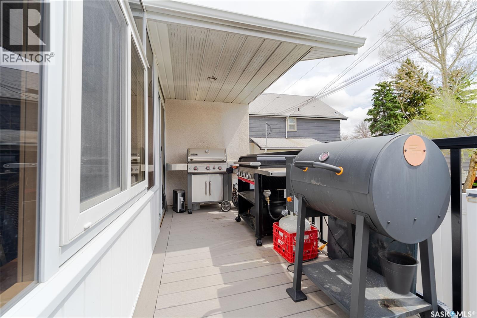 1054 Monk Avenue, Moose Jaw, SK - Outdoor With Deck Patio Veranda With Exterior