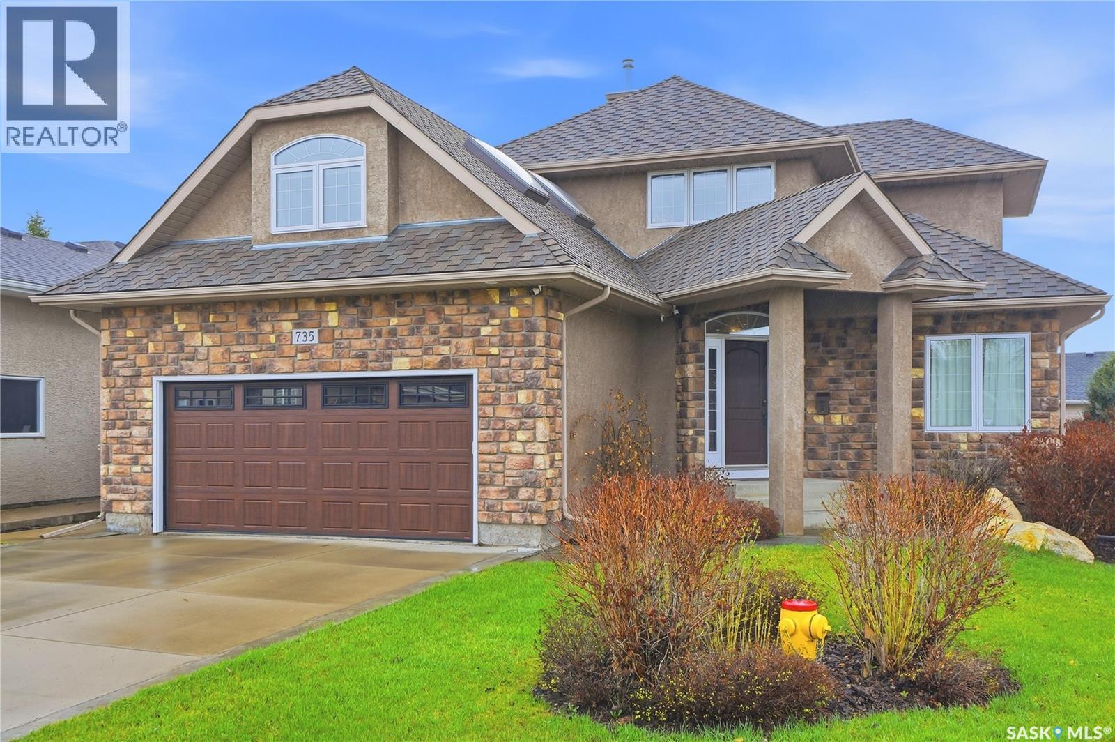 735 Wright Crescent, Saskatoon, SK - Outdoor