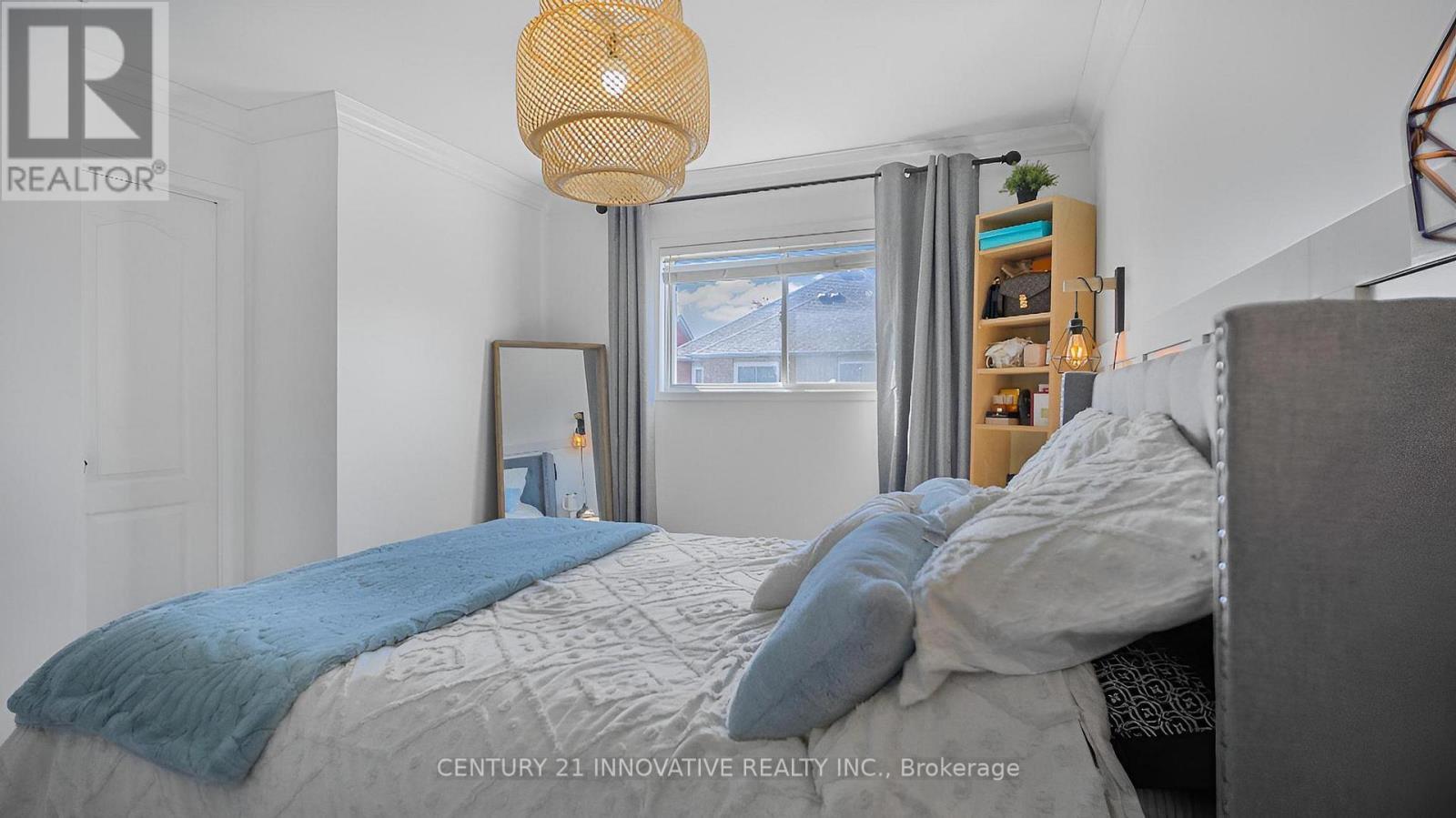 1730 Silver Maple Drive, Pickering, ON - Indoor Photo Showing Bedroom