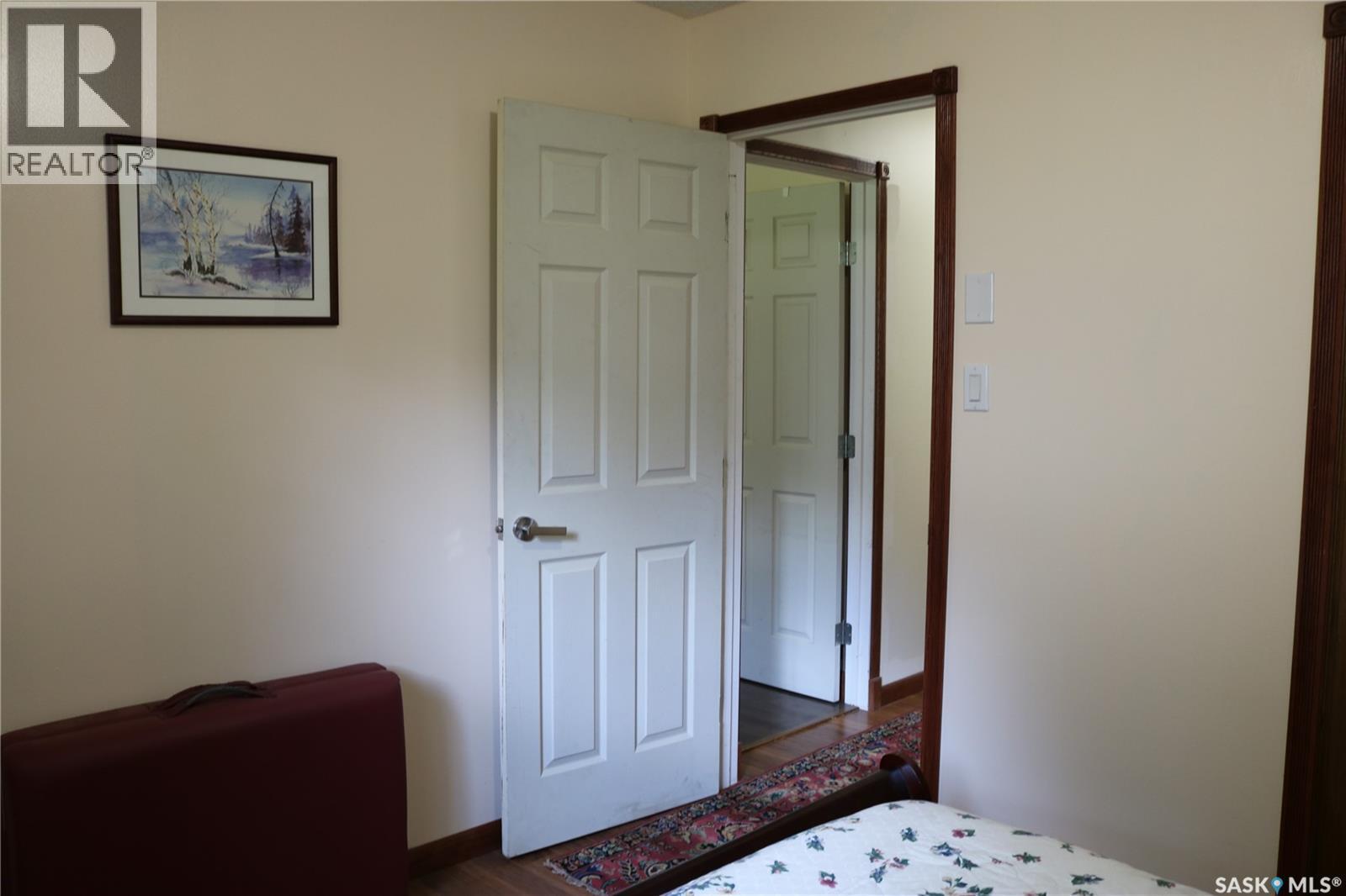 211 Pipestone Avenue, Wawota, SK - Indoor Photo Showing Bedroom
