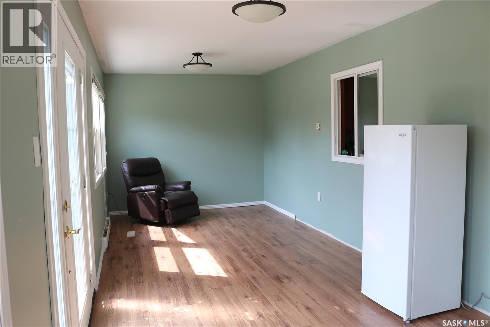 211 Pipestone Avenue, Wawota, SK - Indoor Photo Showing Other Room