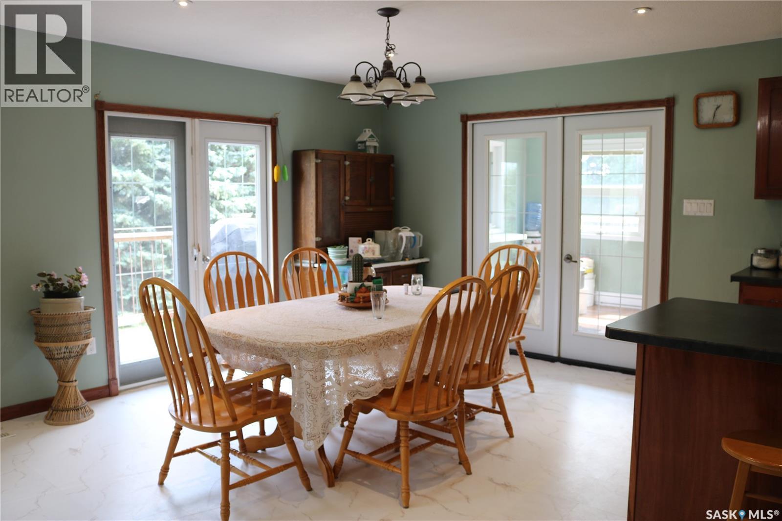 211 Pipestone Avenue, Wawota, SK - Indoor Photo Showing Dining Room