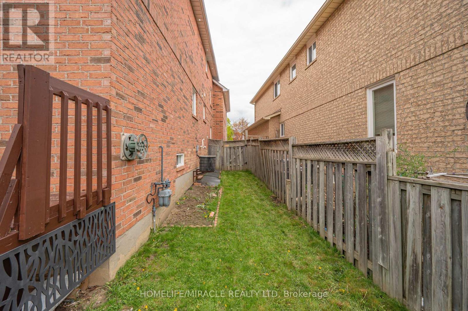 5342 Crane Court, Mississauga, ON - Outdoor With Exterior