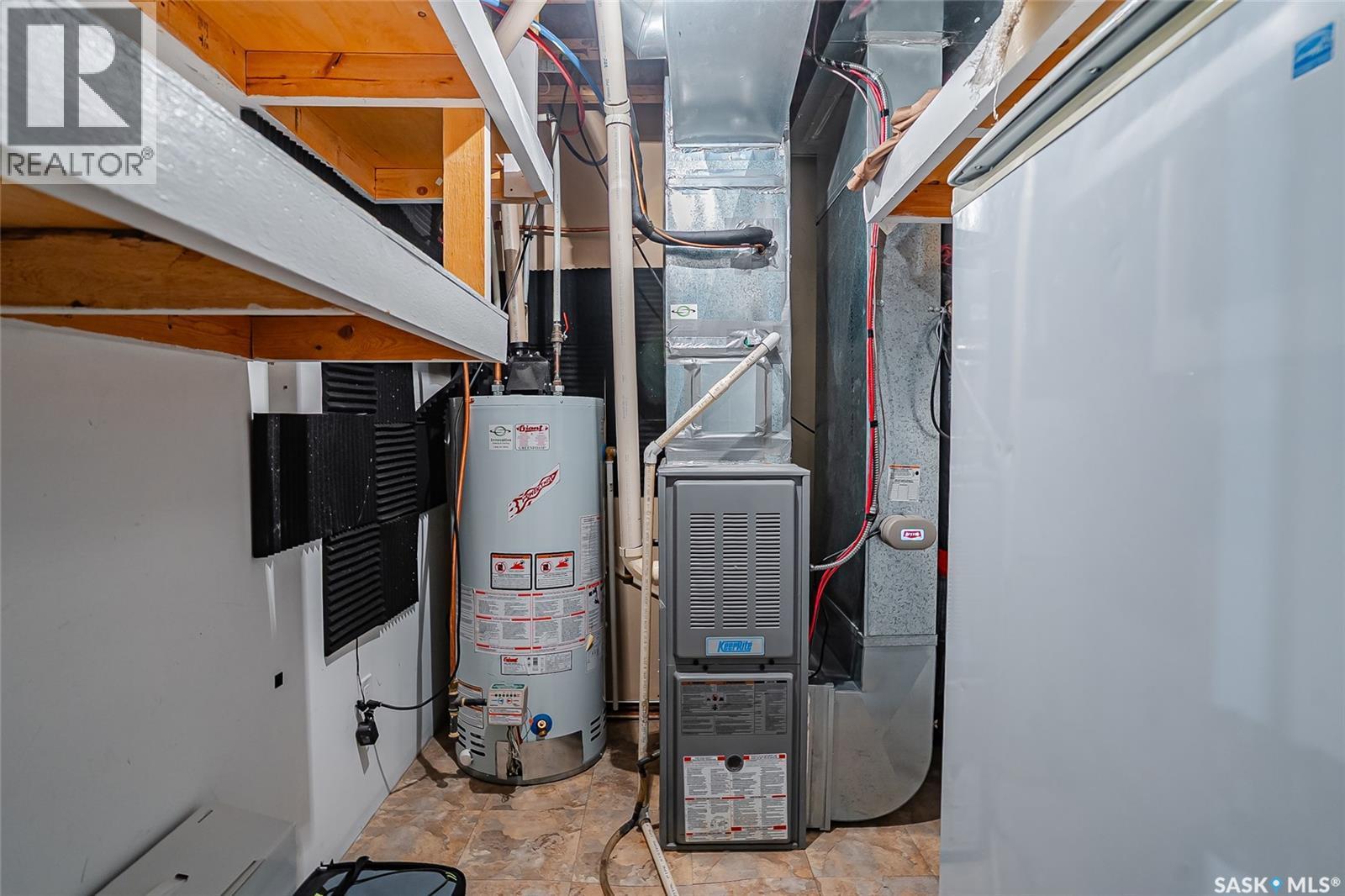 201 105 Lynd Crescent, Saskatoon, SK - Indoor Photo Showing Basement