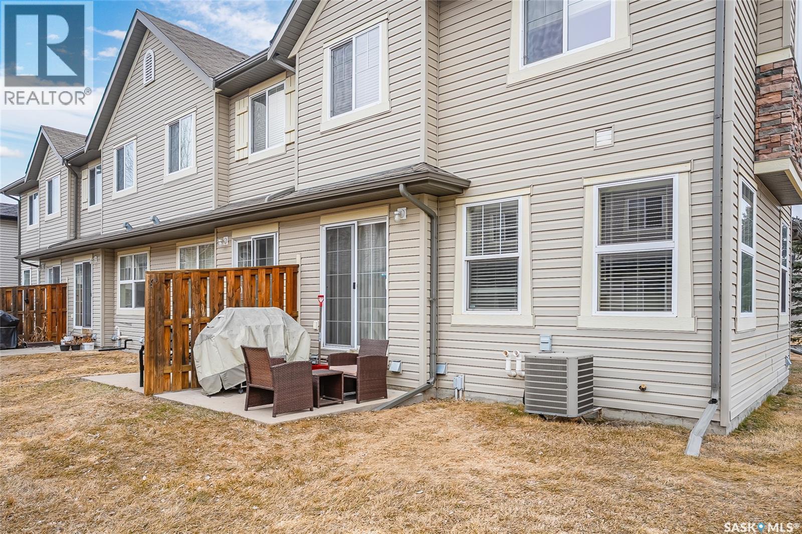 201 105 Lynd Crescent, Saskatoon, SK - Outdoor