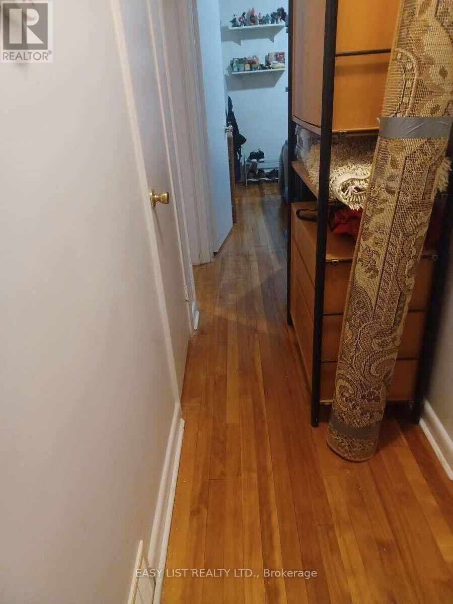 2218 Iris Street, Ottawa, ON - Indoor Photo Showing Other Room
