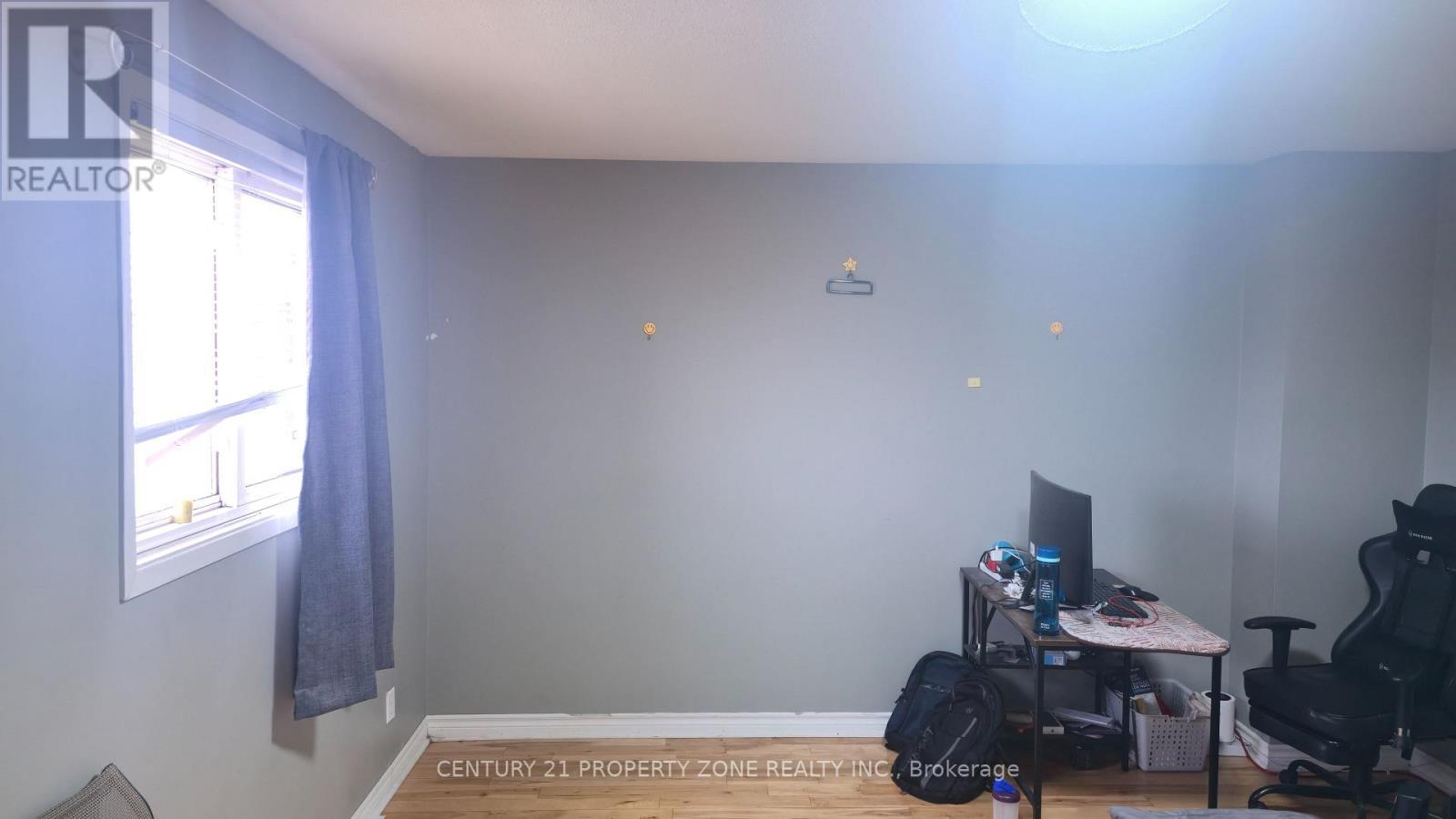 4136 Clevedon Drive, Mississauga, ON - Indoor